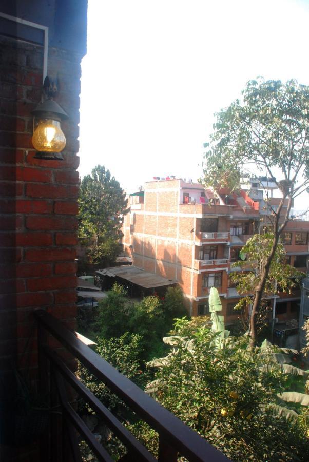 Cafe Beyond And Guest House Bhaktapur Luaran gambar